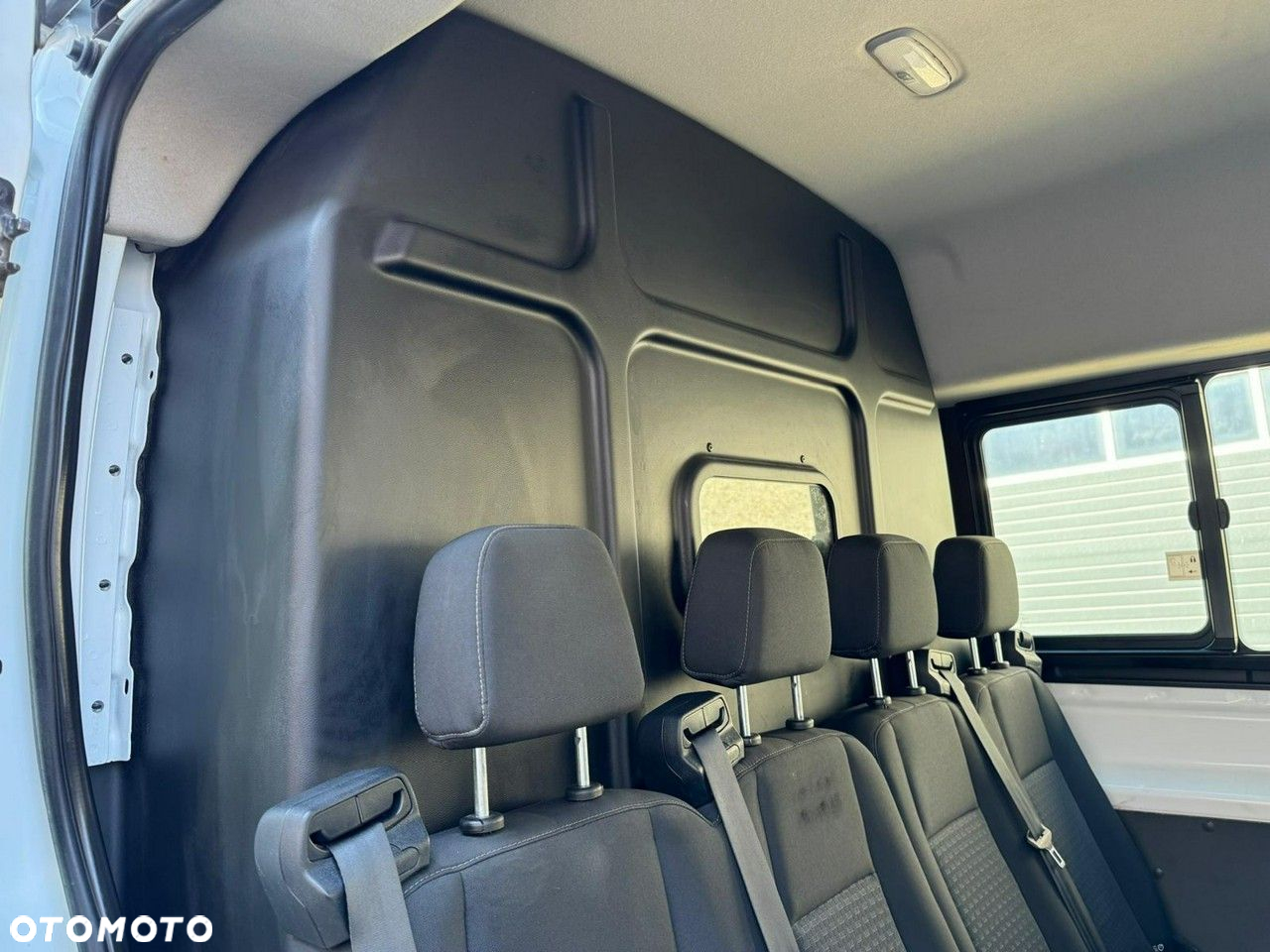 Ford Transit - 19