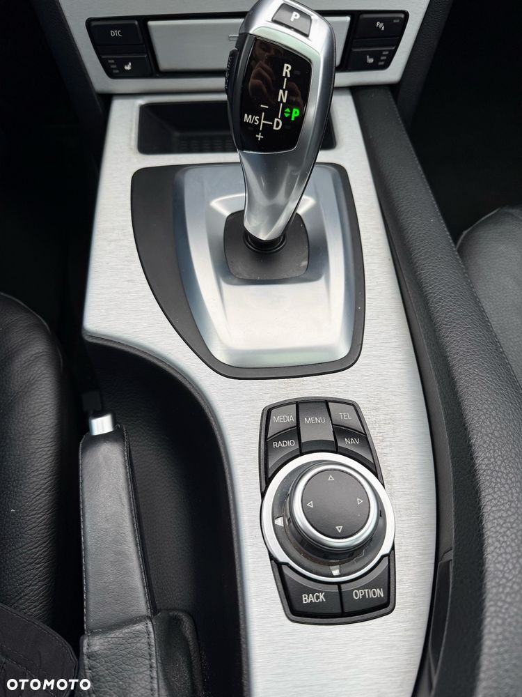 BMW Seria 5 525i Edition Exclusive - 18