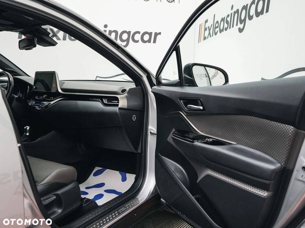 Toyota C-HR - 30