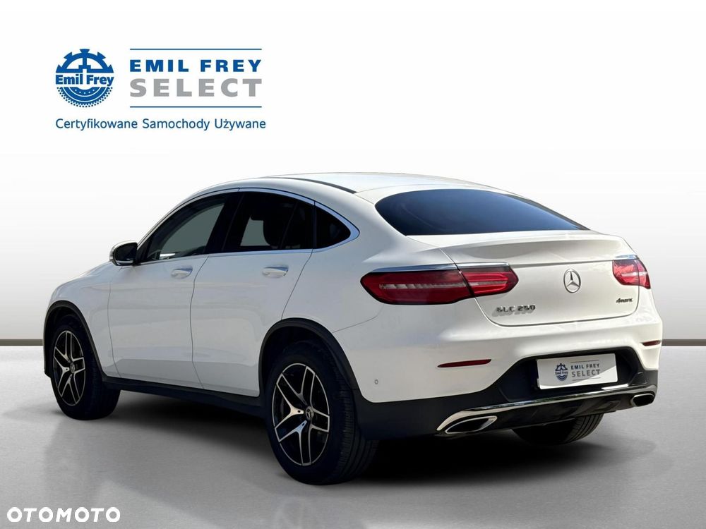 Mercedes-Benz GLC - 4