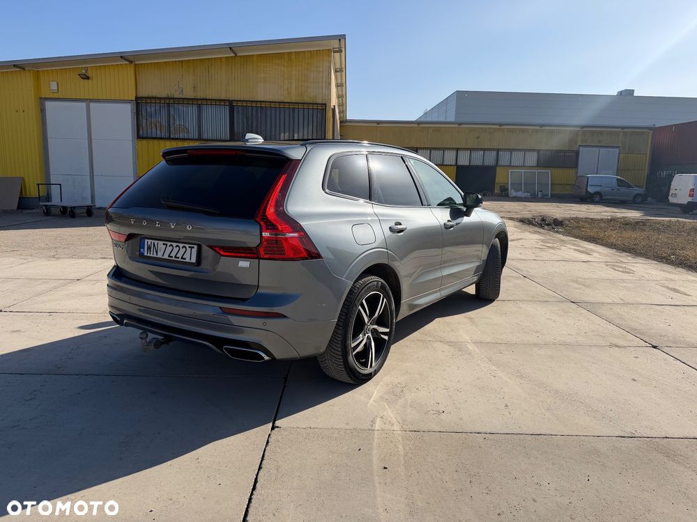 Volvo XC 60 T8 Plug-In Hybrid AWD R-Design - 8