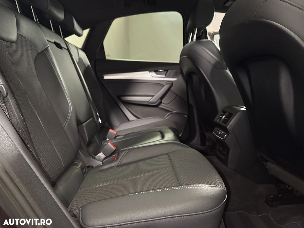 Audi Q5 Sportback - 13