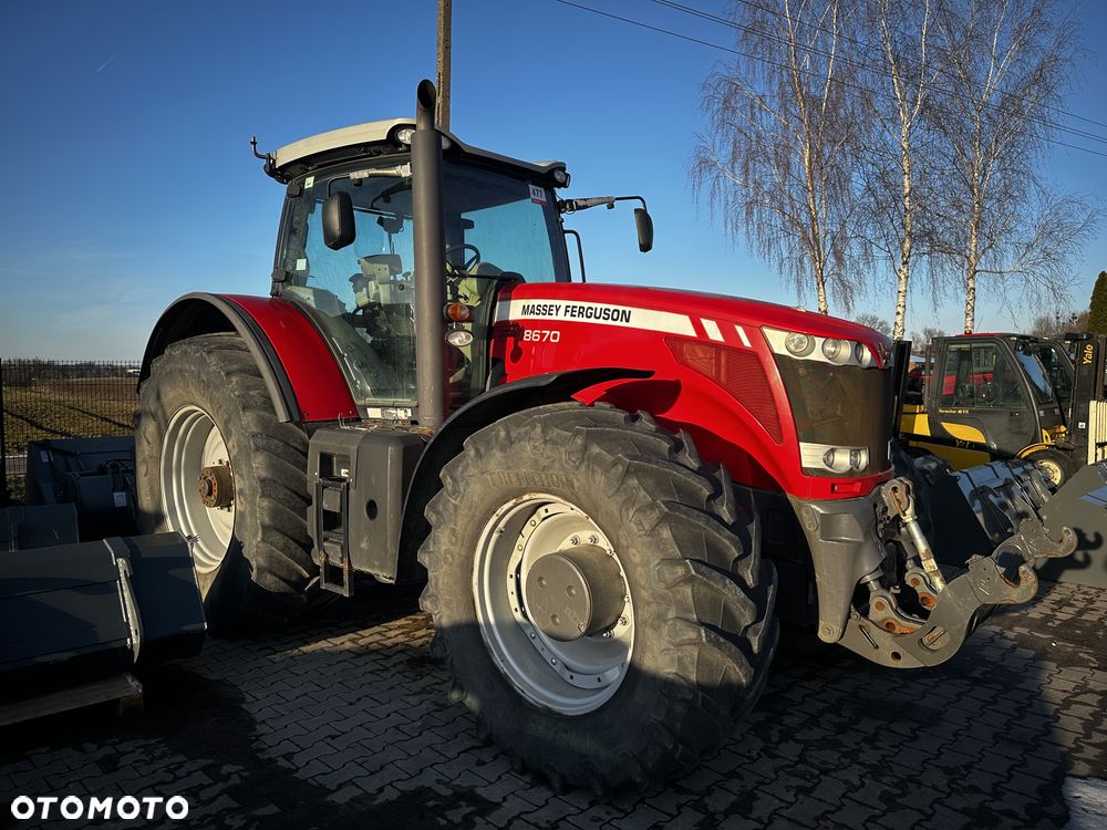 Massey Ferguson 8670 - 1