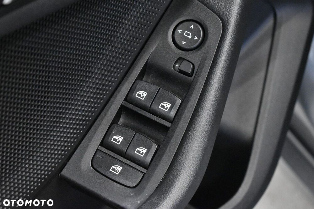 BMW Seria 1 118i Advantage - 8