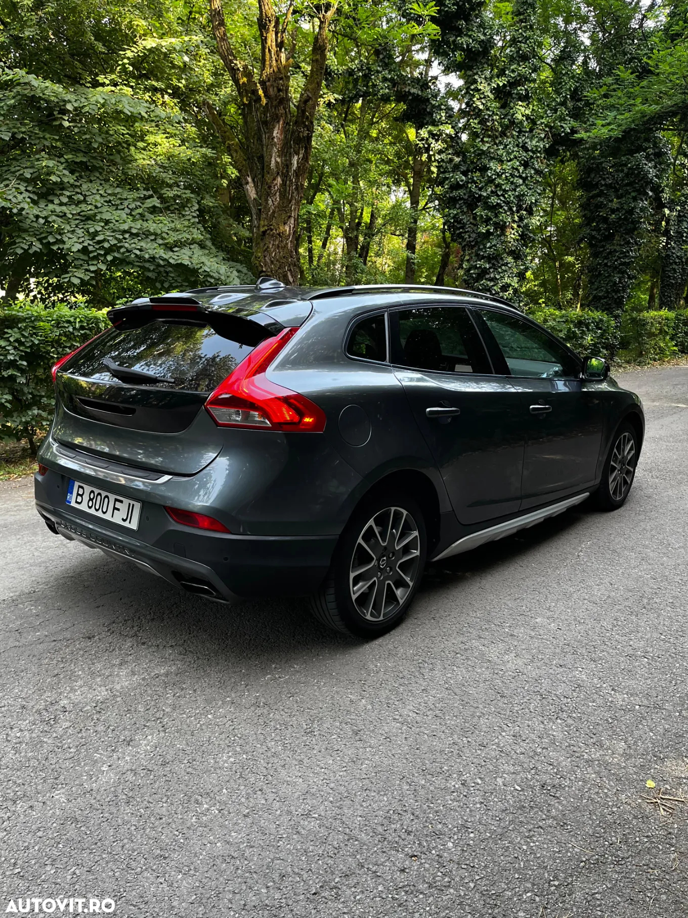 Volvo V40 Cross Country T5 AWD Geartronic Momentum - 3