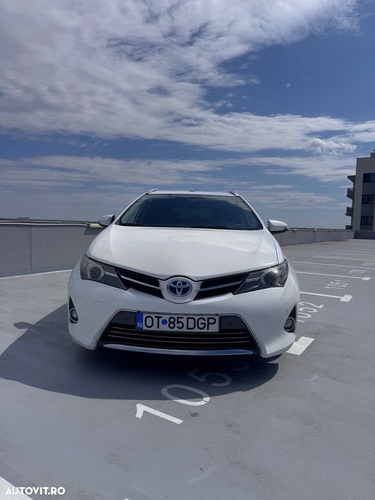 Toyota Auris - 2