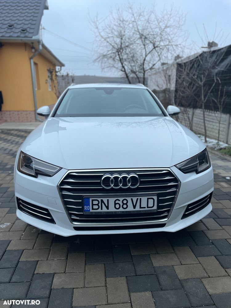 Audi A4 2.0 TDI S tronic - 1