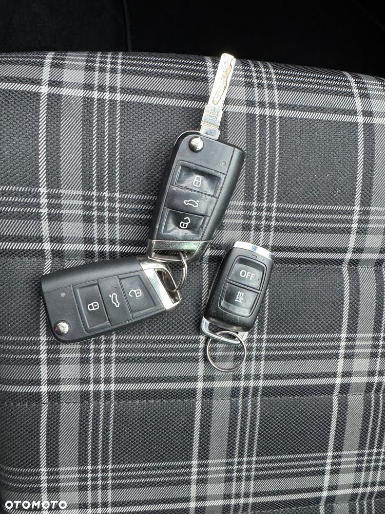 Volkswagen Golf ver-gtd-bluemotion-technology-dsg - 36