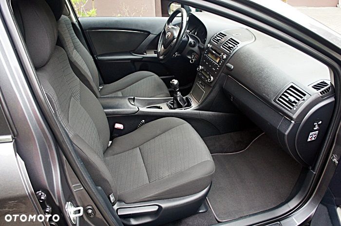 Toyota Avensis 1.8 Life - 20