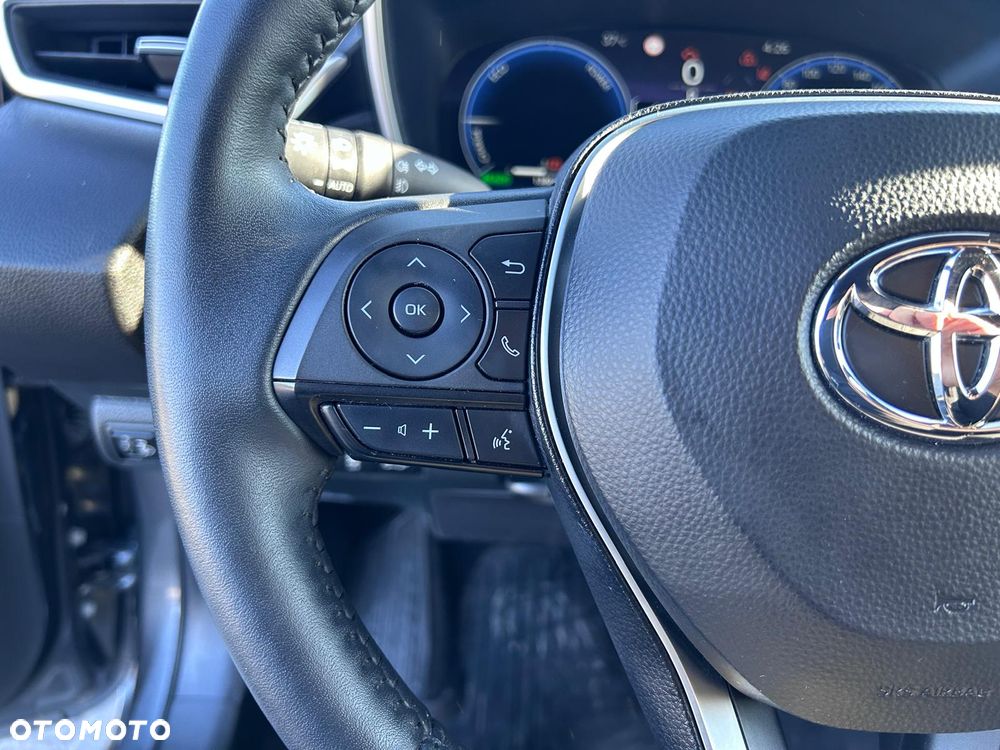 Toyota Corolla 1.8 Hybrid Executive - 17