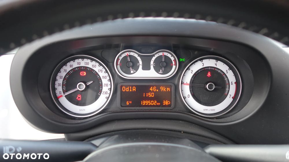 Fiat 500L 1.4 16V Pop Star - 11