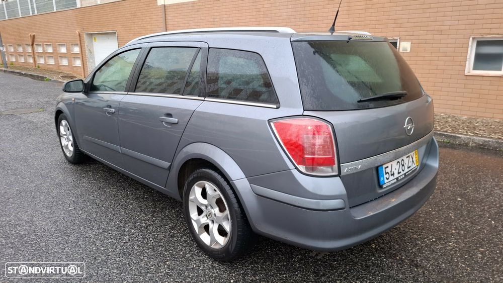 Opel Astra 1.4 Cosmo - 4