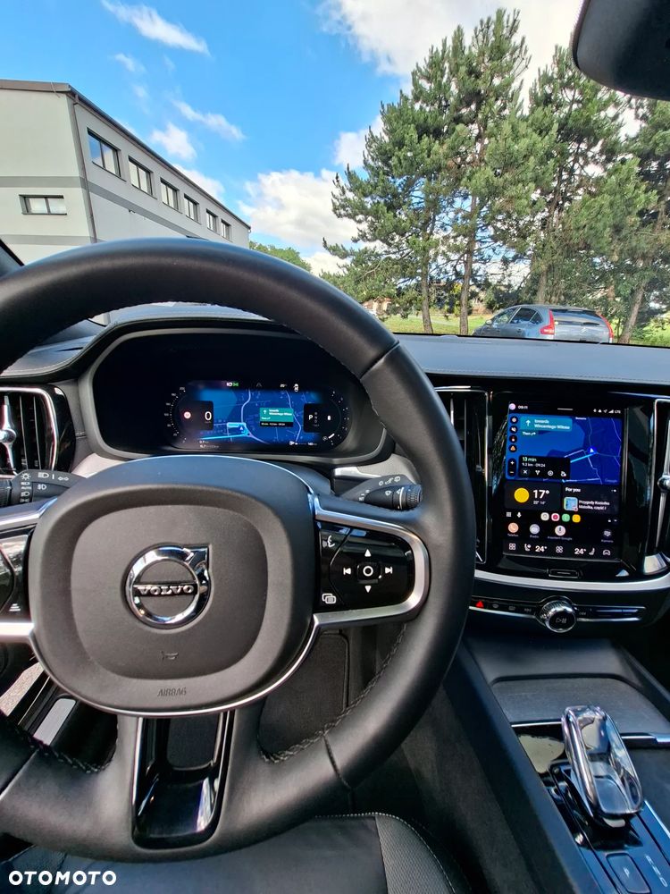 Volvo V60 B4 D Geartronic RDesign - 17