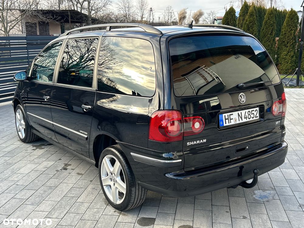 Volkswagen Sharan 1.8T Highline - 4