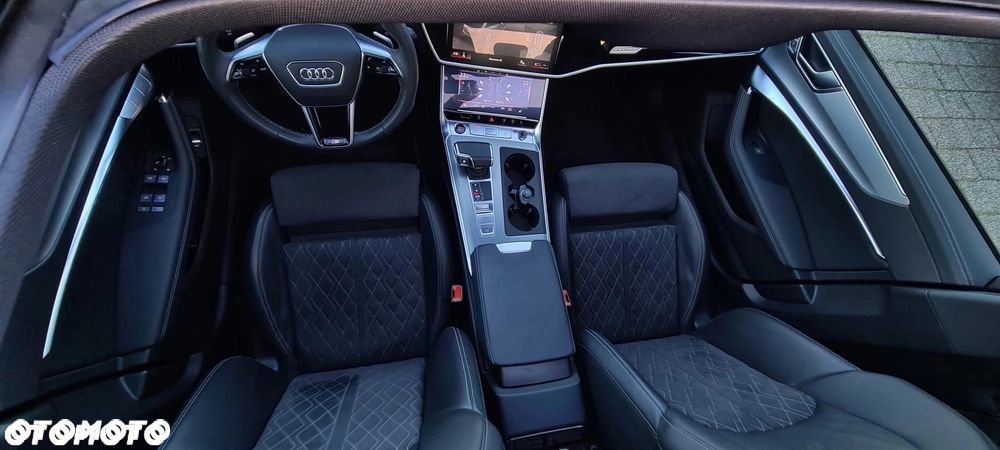 Audi S6 Avant - 16
