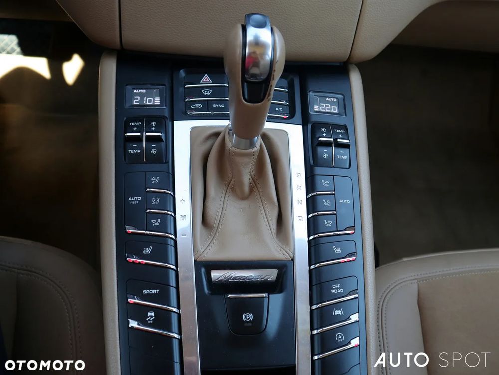 Porsche Macan S - 34