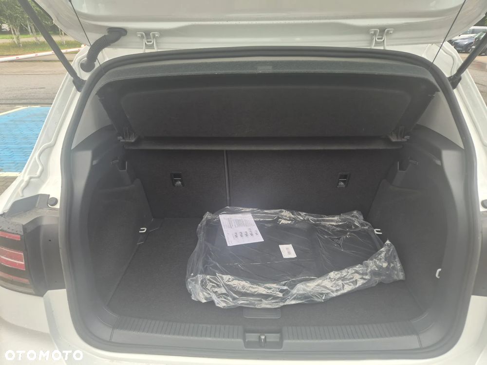 Volkswagen T-Cross 1.0 TSI Life - 24