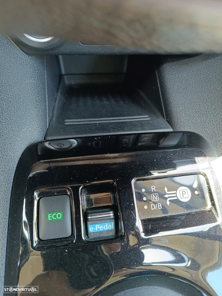 Nissan Leaf 40 kWh Tekna - 18