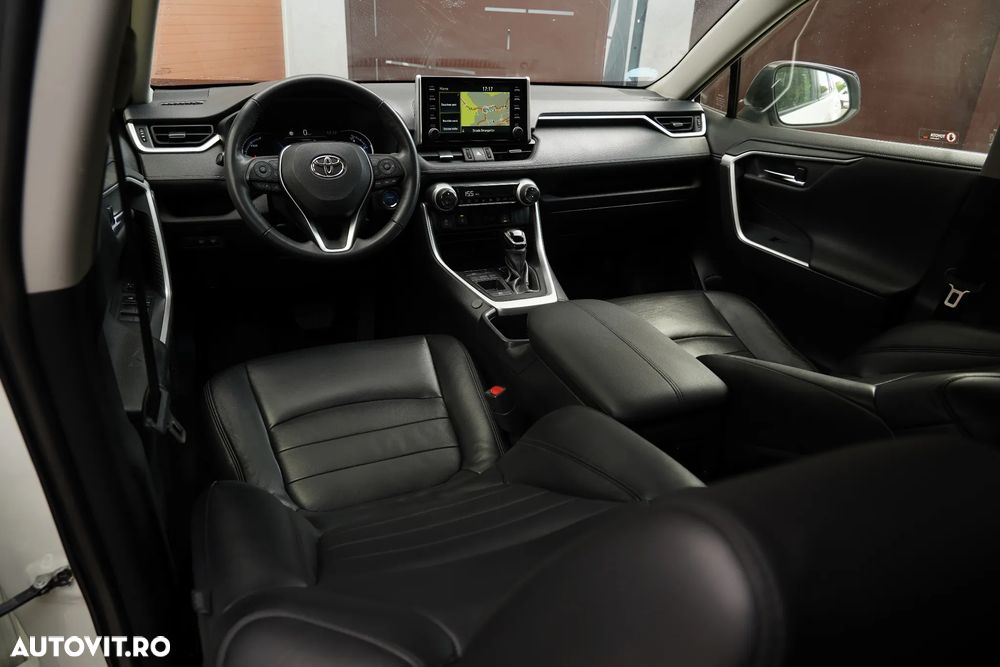 Toyota RAV4 2.5 4x4 Lounge - 11