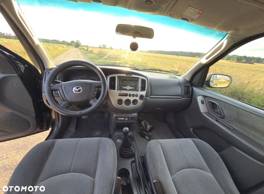 Mazda Tribute 2.0 Comfort - 14