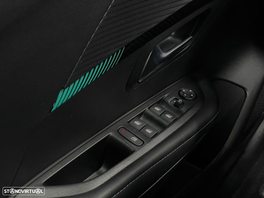 Peugeot e-208 Allure Pack - 8
