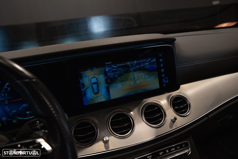 Mercedes-Benz E 300 e AMG Line - 21