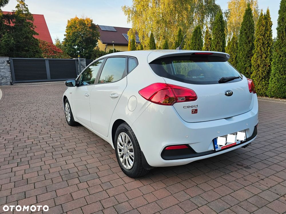 Kia Ceed 1.4 XL - 22