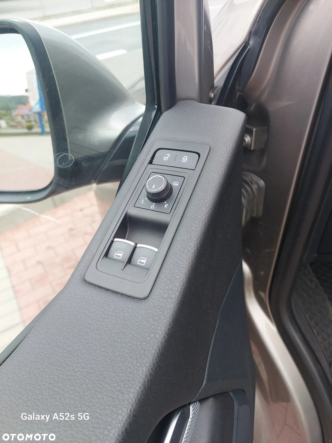 Volkswagen Multivan 2.0 BiTDI L1 Highline 4Motion DSG - 6