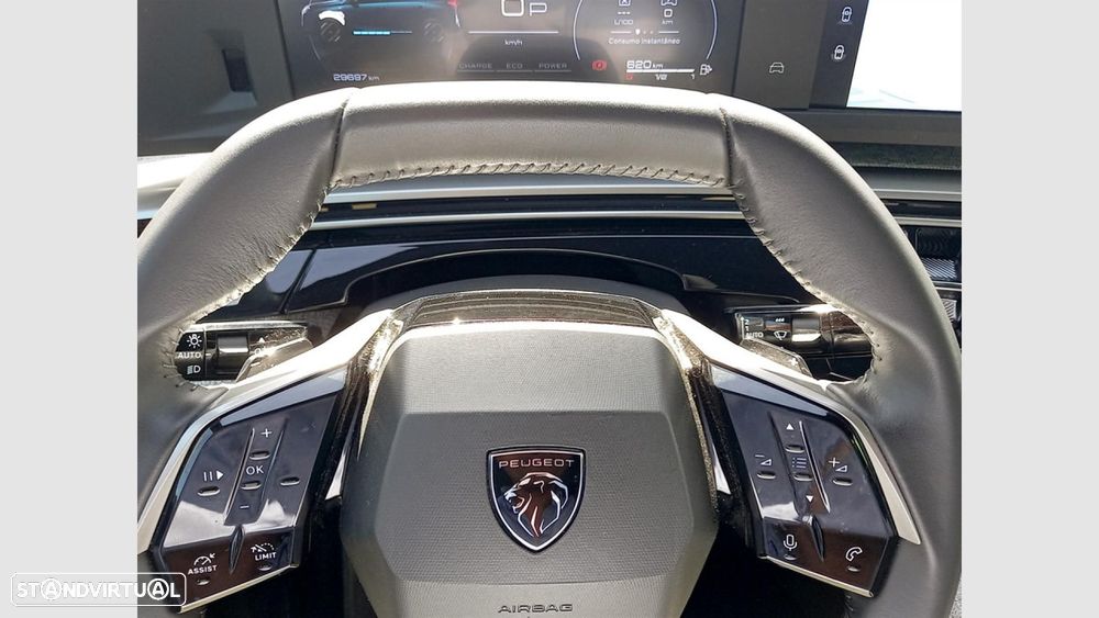Peugeot 3008 1.2 Hybrid Allure e-DCS6 - 16