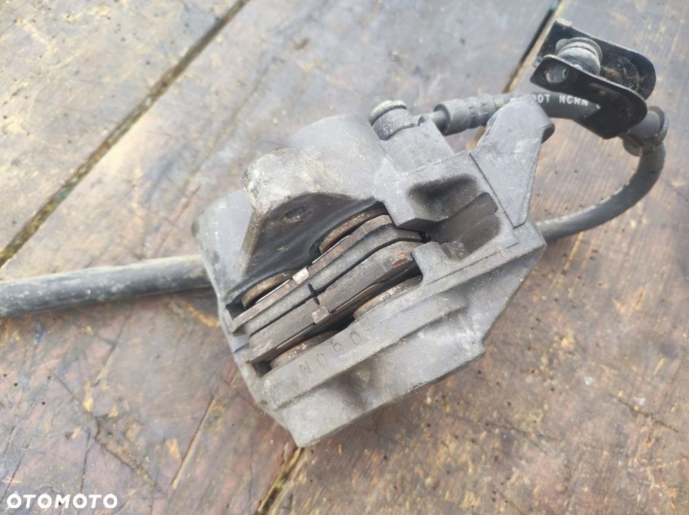 Yamaha YZF-R1 98-01r. Docisk hamulca zacisk hamulca tłok układ hamulcowy - 8