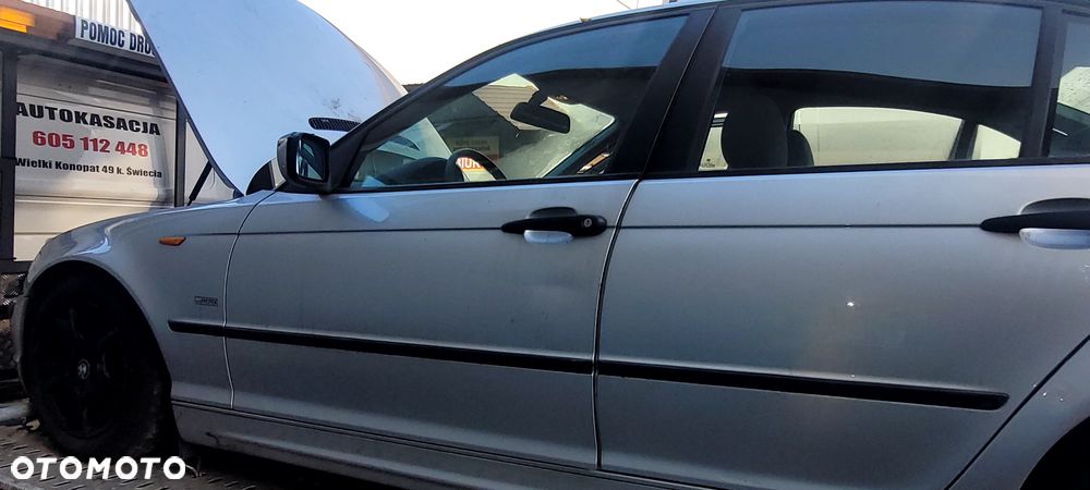 BMW 3 E46 Lift 2,0 Diesel na części BRAK: -BŁOTNIK PRAWY/LEWY - 29
