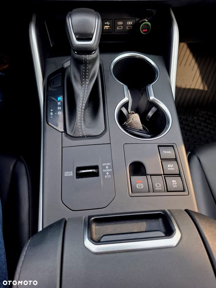 Toyota Highlander - 13