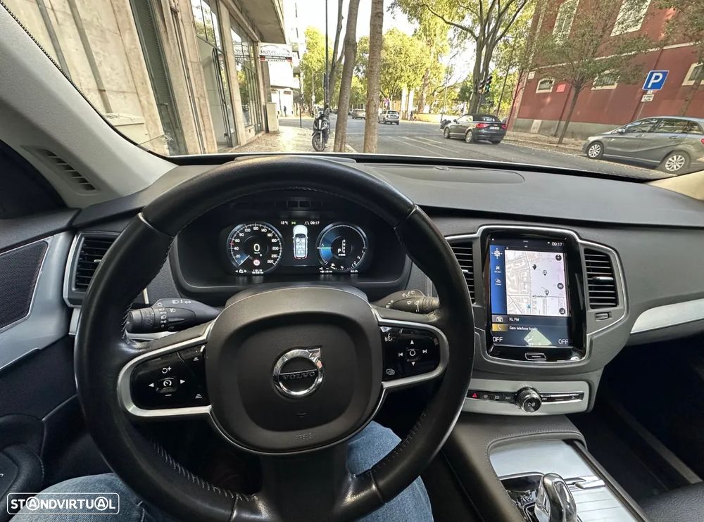 Volvo XC 90 - 16