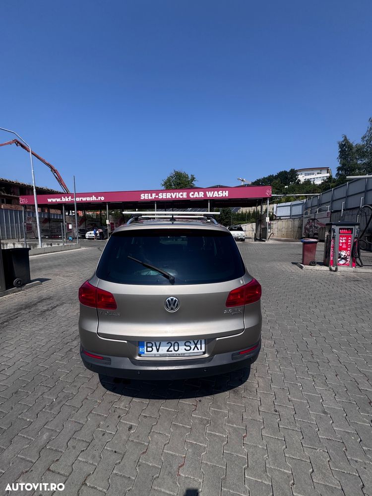 Volkswagen Tiguan 2.0 TDI 4Motion DSG Track & Style - 6