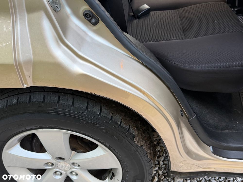 Suzuki Grand Vitara 1.9 DDiS Premium EU5 - 13