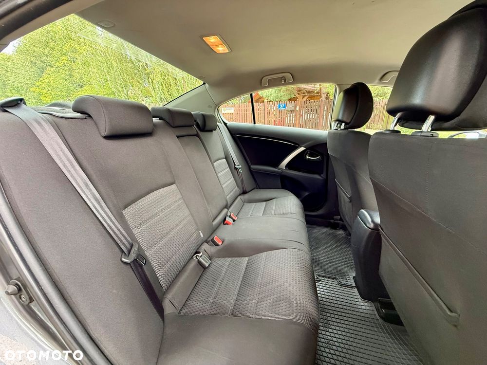 Toyota Avensis 2.2 D-4D Premium - 30