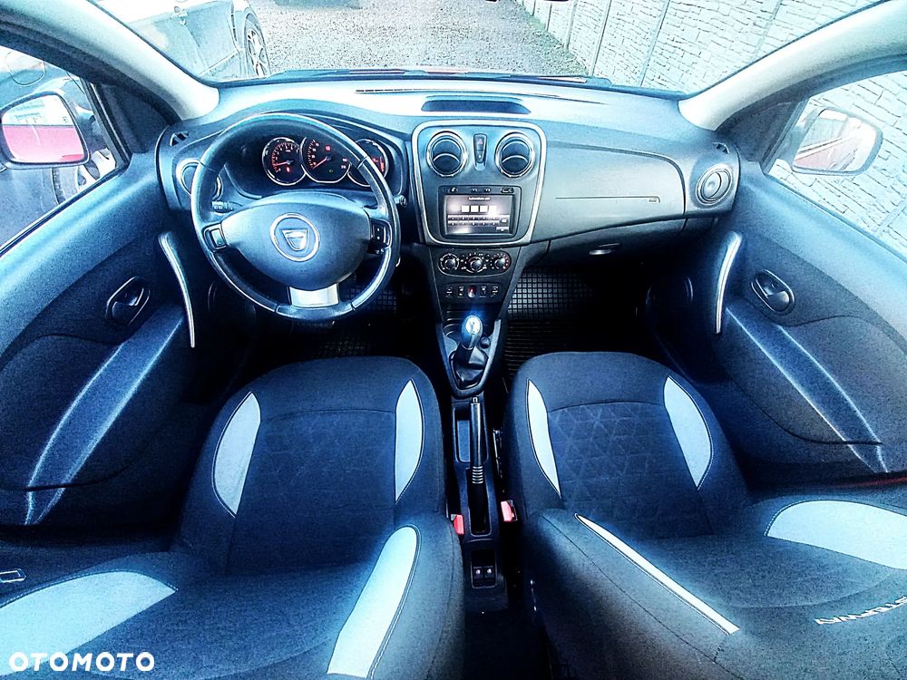 Dacia Sandero Stepway TCe 90 Prestige - 4