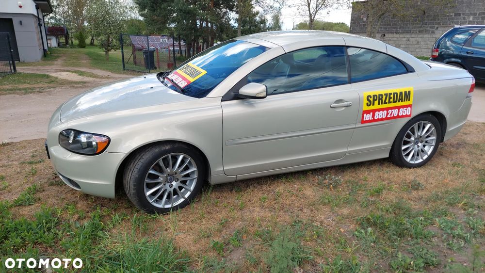 Volvo C70 2.4D5 Momentum - 14