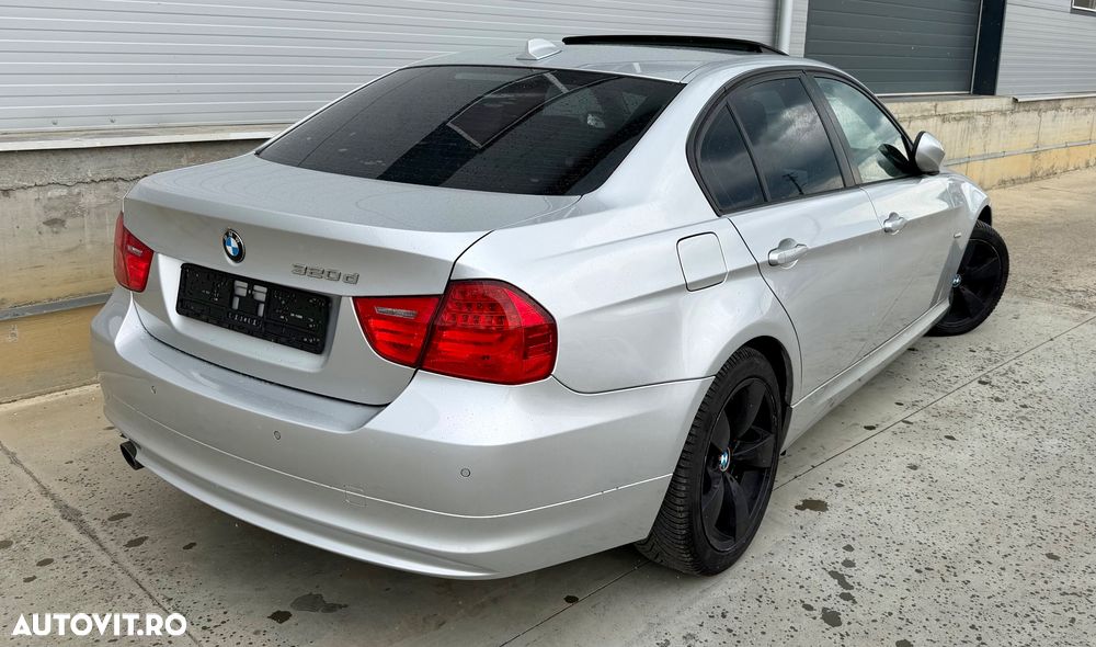 BMW Seria 3 320d DPF Aut. - 16