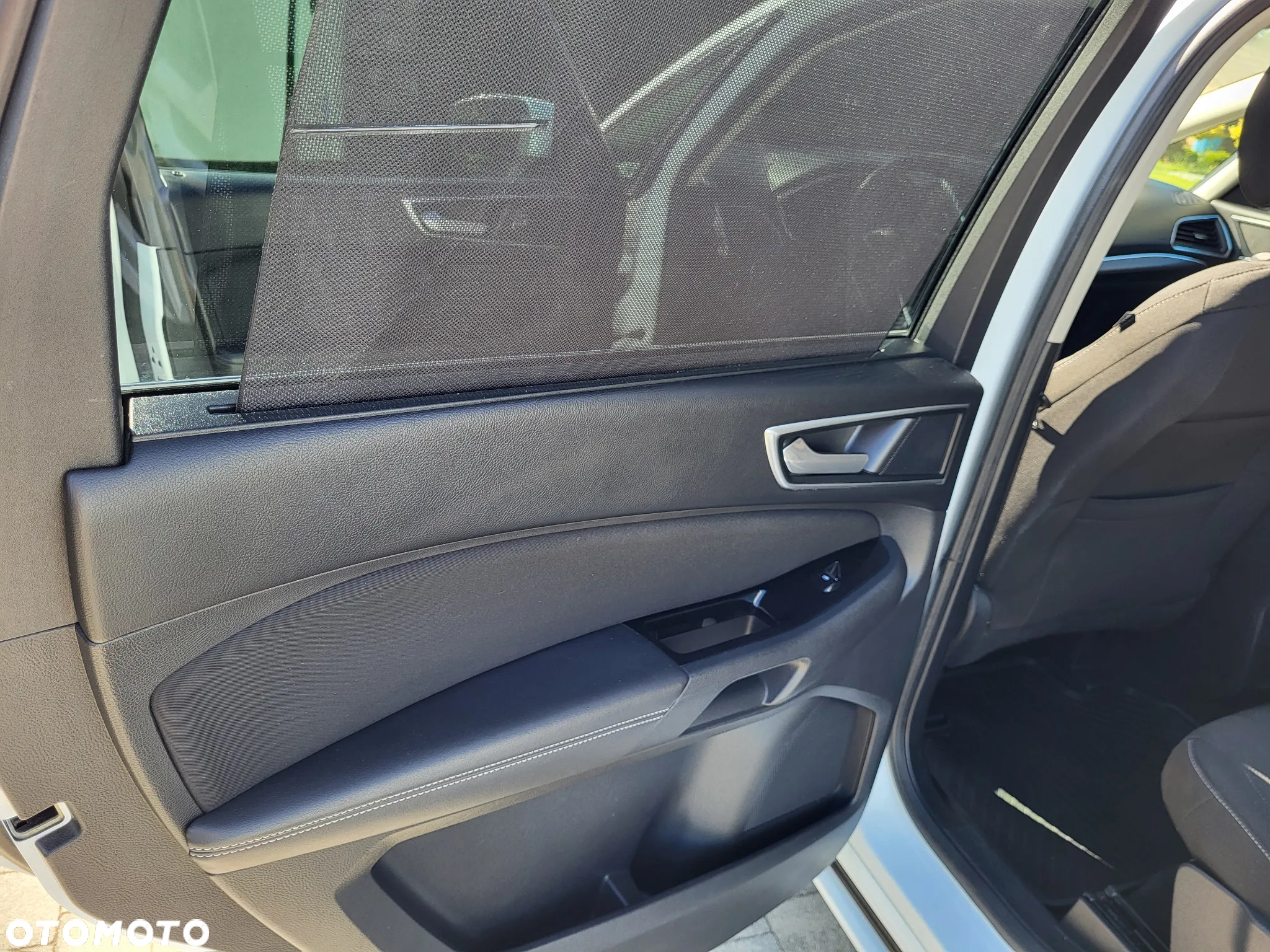 Ford S-Max 2.0 EcoBlue Titanium - 19