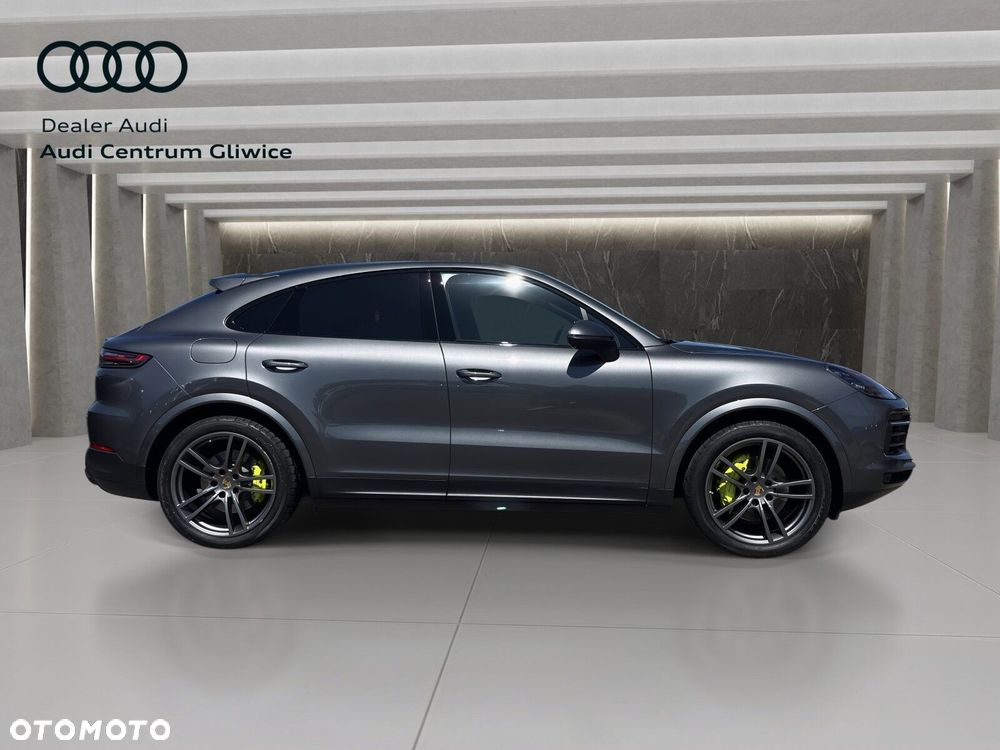 Porsche Cayenne - 8