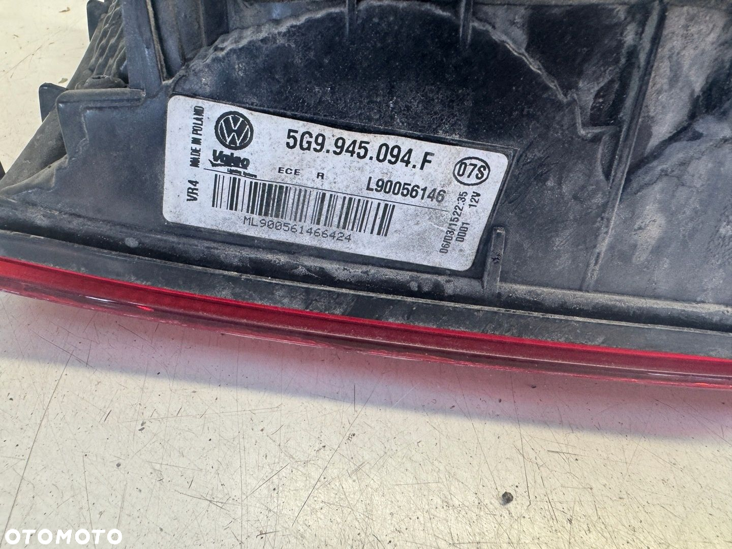 VW GOLF VII KOMBI LAMPA PRAWY TYŁ 5G9945094F - 9