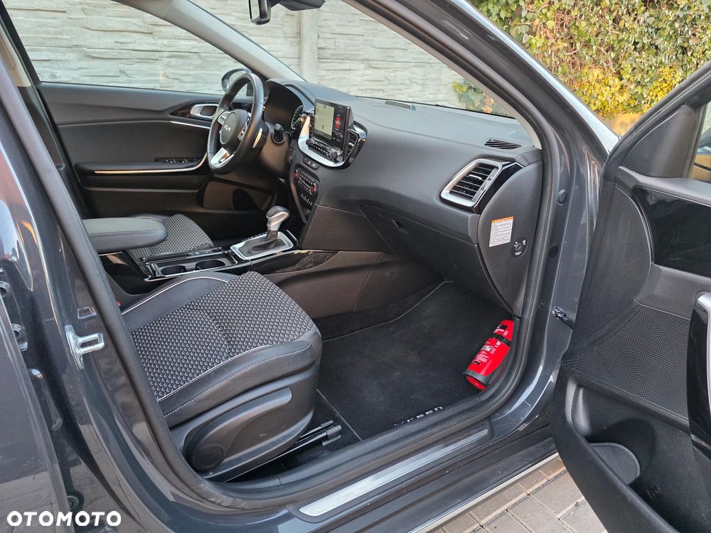 Kia XCeed 1.6 GDI PHEV L Business Line DCT - 19