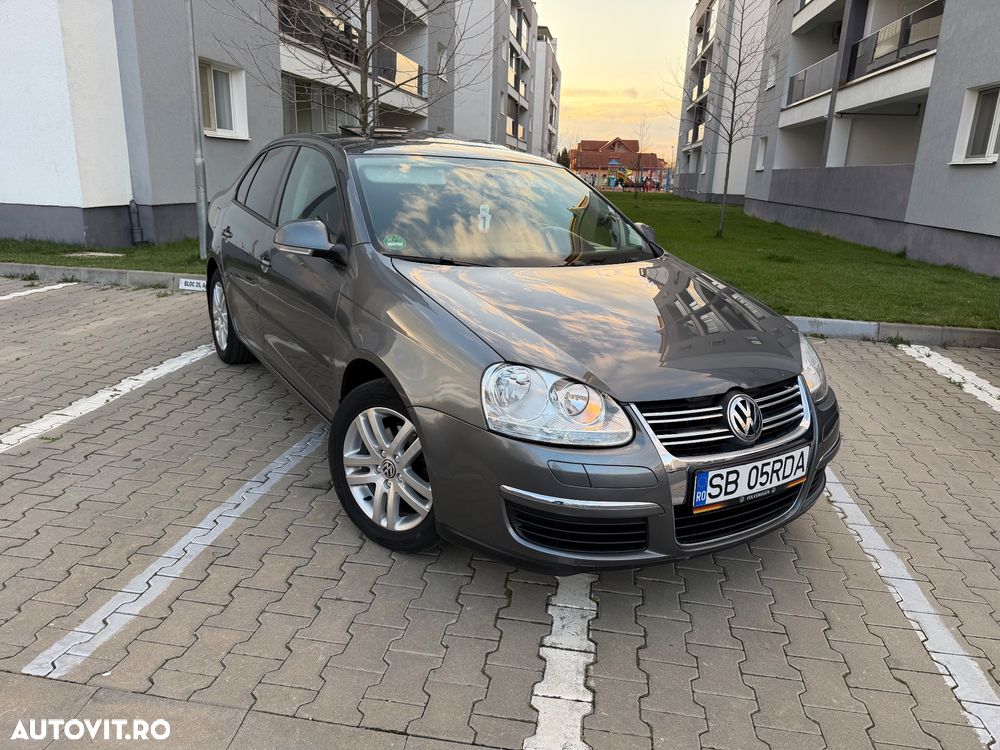Volkswagen Jetta ver-1-6-dsg-comfortline - 1