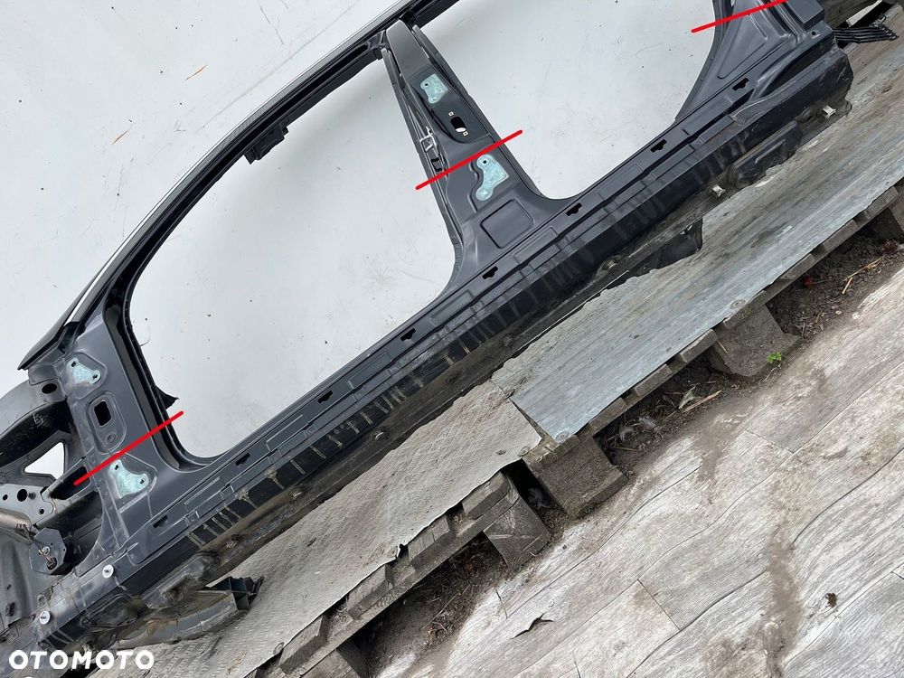 Prog lewy poszycie progu lewe Mercedes W204 SEDAN 040U C040 czarny ORG - 4