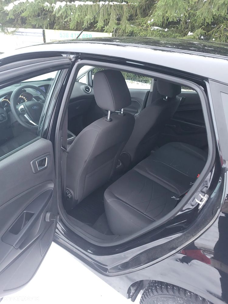 Ford Fiesta 1.5 TDCi Titanium - 10