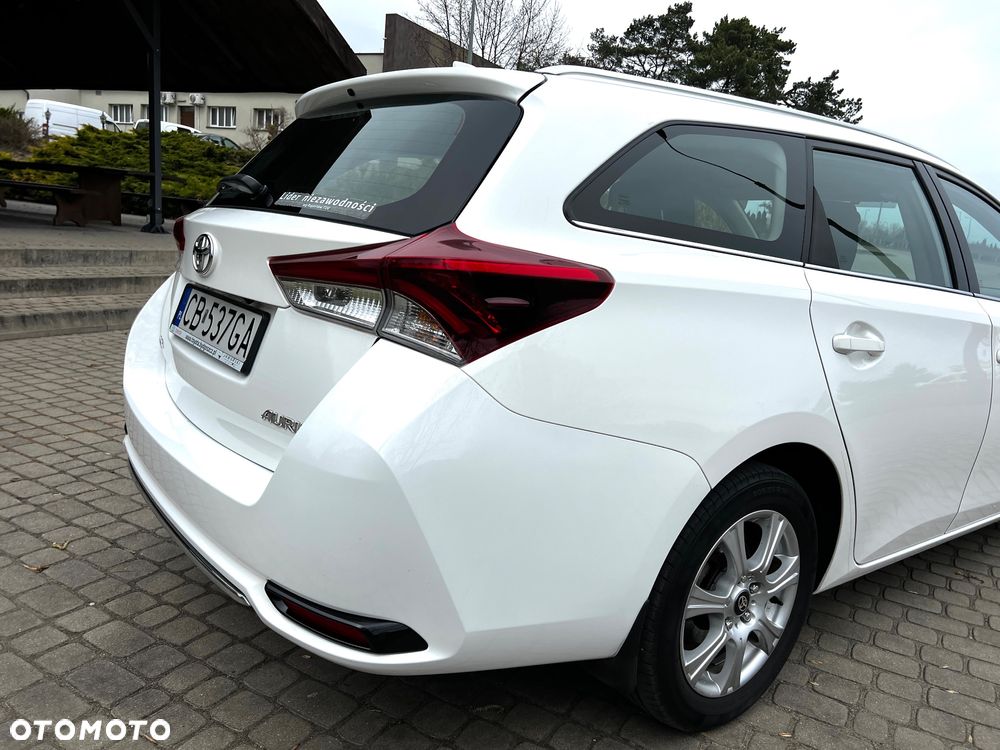 Toyota Auris 1.4 D-4D Comfort - 13