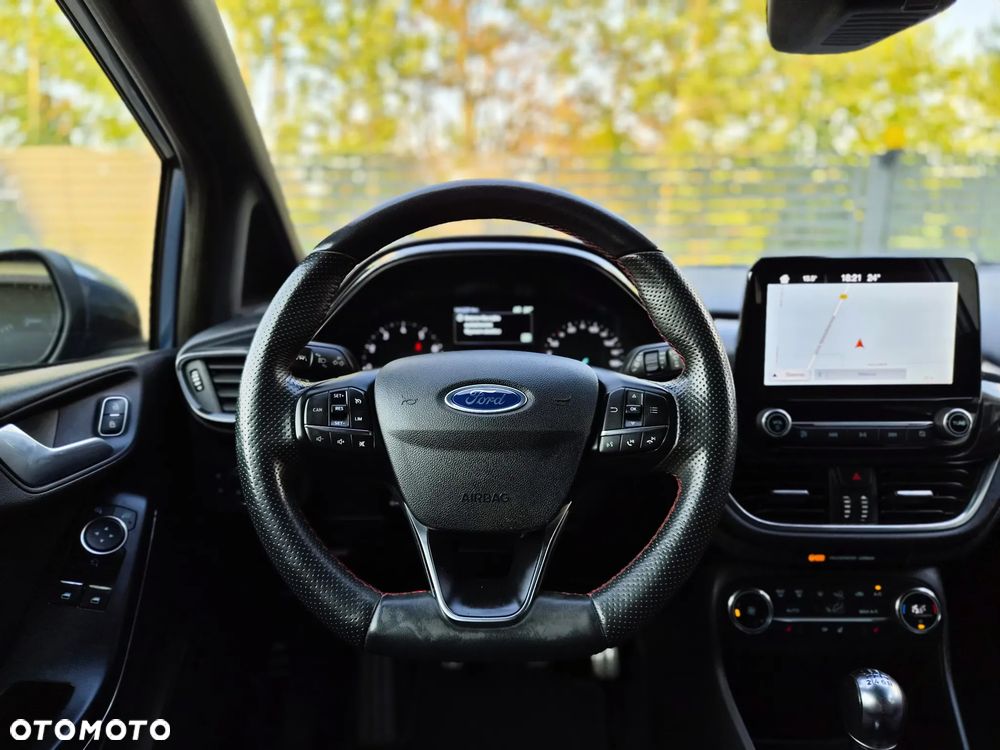 Ford Fiesta - 15