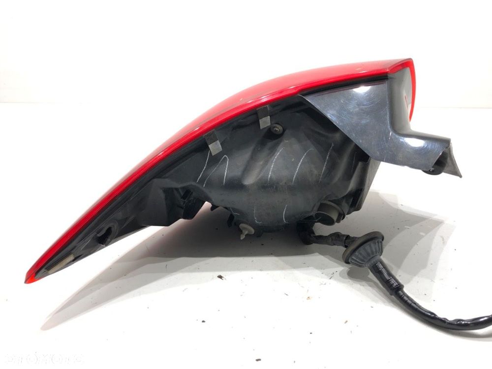 LAMPA PRAWY TYŁ  MAZDA 2 (DL, DJ) 2014 - 2022 1.5 SKYACTIV-G 66 kW [90 KM] benzyna 2014 - 2017 - 3