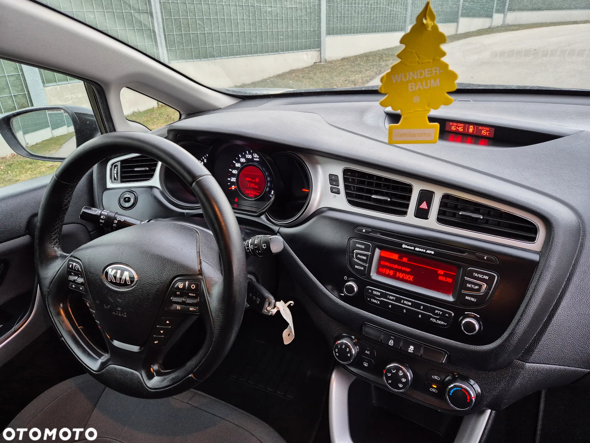 Kia ProCeed - 7